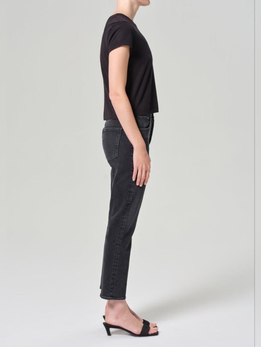 AGOLDE | Riley High Rise Straight Crop Jeans In Panoramic Washed Black - Picture 12 of 13